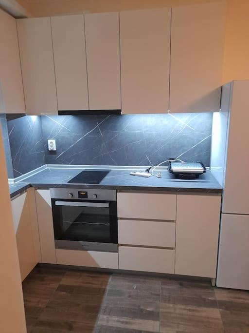 Теодора Apartman Rusze Kültér fotó